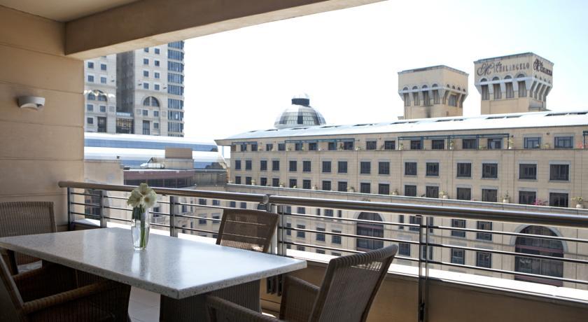 Raphael Suites Johannesburg Bagian luar foto