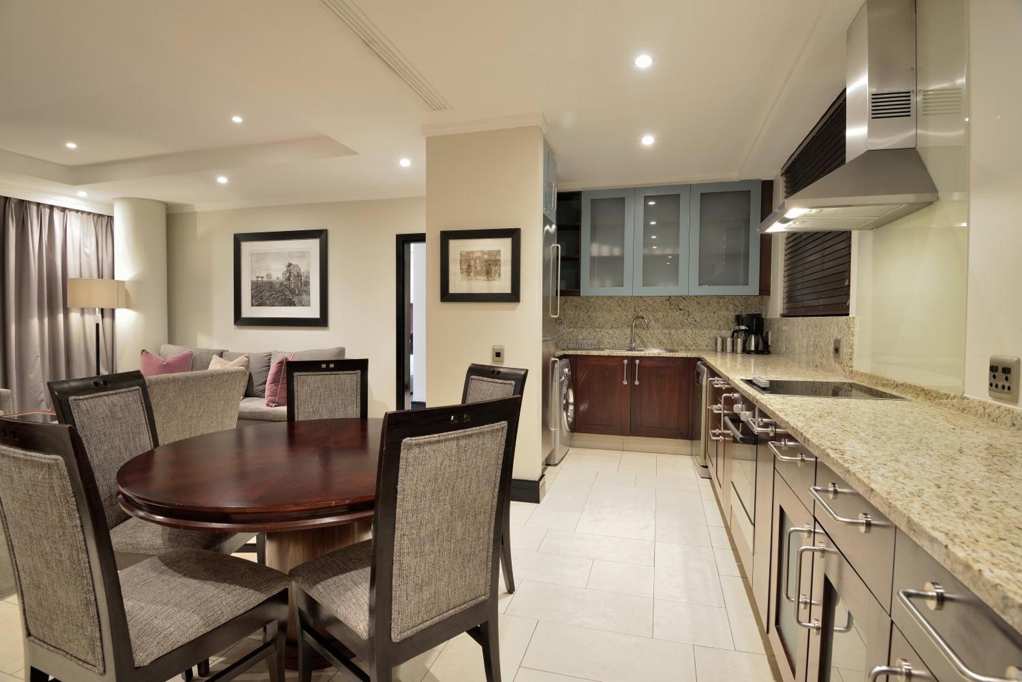 Raphael Suites Johannesburg Bagian luar foto