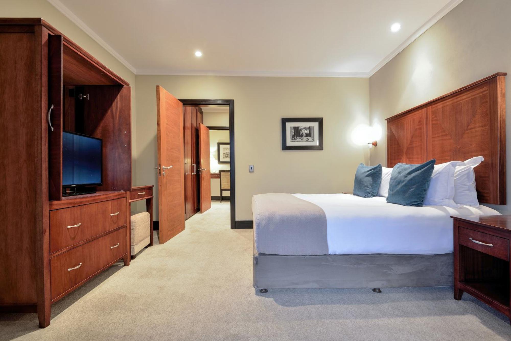 Raphael Suites Johannesburg Bagian luar foto