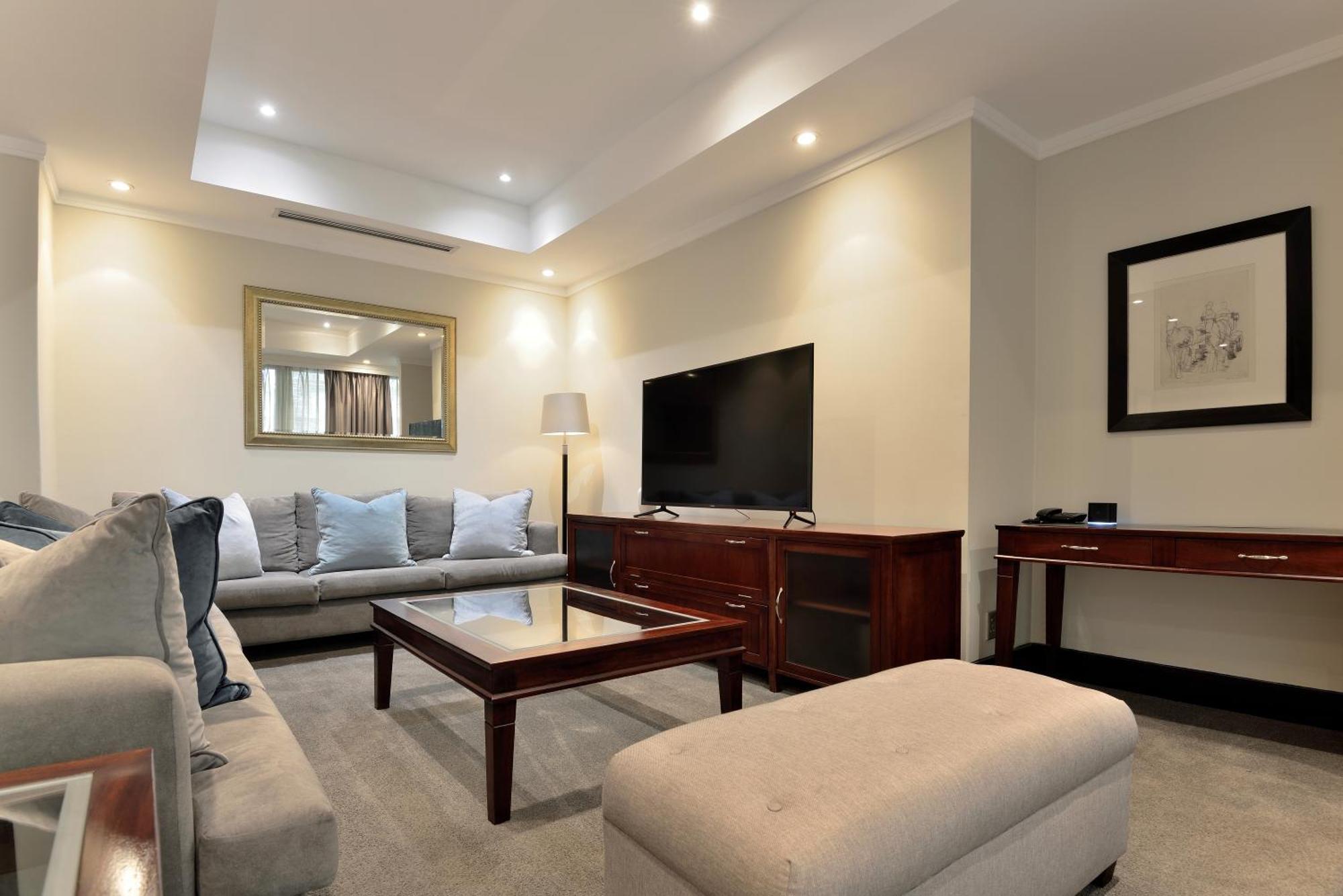 Raphael Suites Johannesburg Bagian luar foto